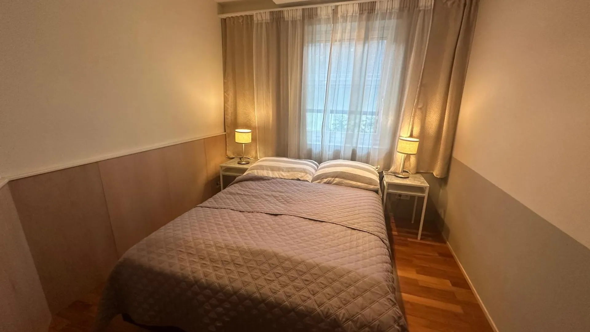 Book-A-Room Salzburg Apartment 9 Austria